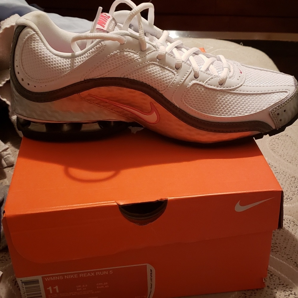 Nike